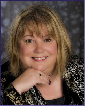 Lucy Holden (cruiser and photographer)